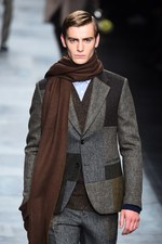 フェンディ 2015-16年秋冬メンズコレクション - 高級感とモダンの理想的な共存｜写真17