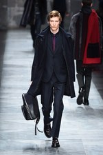 フェンディ 2015-16年秋冬メンズコレクション - 高級感とモダンの理想的な共存｜写真52