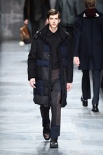 フェンディ 2015-16年秋冬メンズコレクション - 高級感とモダンの理想的な共存｜写真55