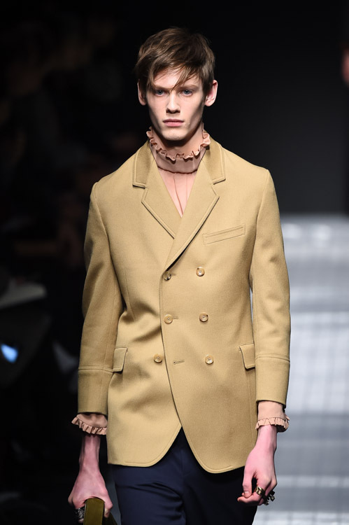 グッチ(GUCCI) 2015-16年秋冬ウィメンズ&メンズコレクション ディテール - 写真14