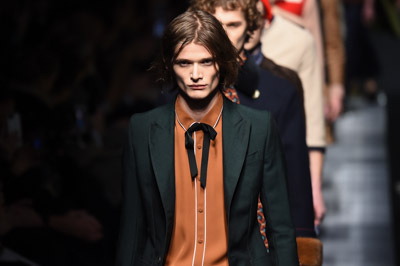 グッチ 2015-16年秋冬 ウィメンズ&メンズ コレクション