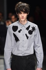 MSGM 2015-16年秋冬メンズコレクション - ロケットと宇宙に憧れて｜写真13