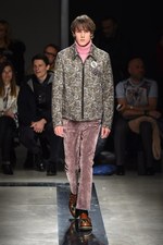 MSGM 2015-16年秋冬メンズコレクション - ロケットと宇宙に憧れて｜写真30