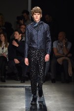 MSGM 2015-16年秋冬メンズコレクション - ロケットと宇宙に憧れて｜写真50