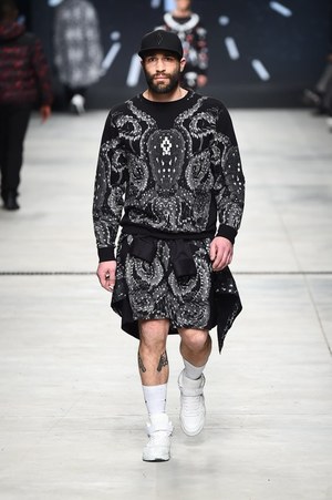 マルセロ・ブロン カウンティ・オブ・ミラン(MARCELO BURLON COUNTY OF MILAN) 2015-16年秋冬ウィメンズ&メンズコレクション  - 写真25