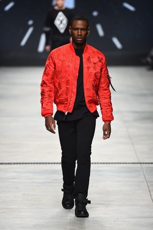 マルセロ・ブロン カウンティ・オブ・ミラン(MARCELO BURLON COUNTY OF MILAN) 2015-16年秋冬ウィメンズ&メンズコレクション  - 写真39