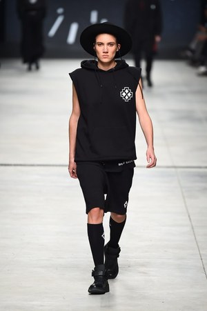 マルセロ・ブロン カウンティ・オブ・ミラン(MARCELO BURLON COUNTY OF MILAN) 2015-16年秋冬ウィメンズ&メンズコレクション  - 写真45