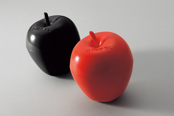 ディーゼルのバレンタインギフトは“魅惑の果実”リンゴのパッケージ｜写真2