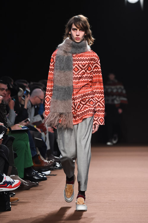 カラー 2015-16年秋冬<span>コレクション</span> - 写真34