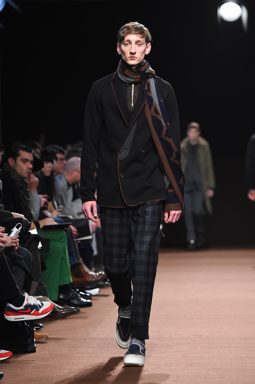 名作 kolor 15aw ミリタリーコート 31604-01.jpg