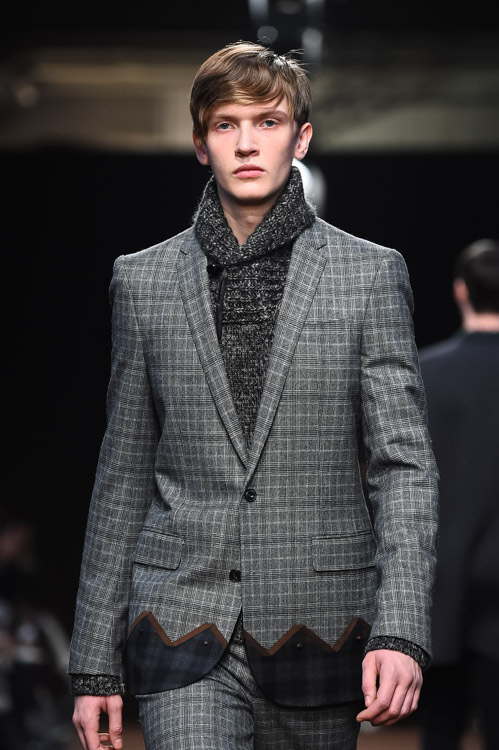 カラー 2015-16年秋冬<span>コレクション</span> - 写真57