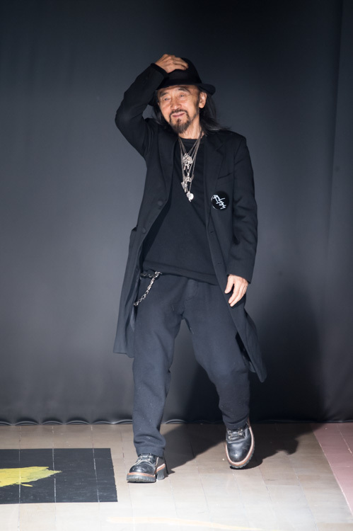 ヨウジヤマモト(Yohji Yamamoto) 2015-16年秋冬メンズコレクション シルエット - 写真53