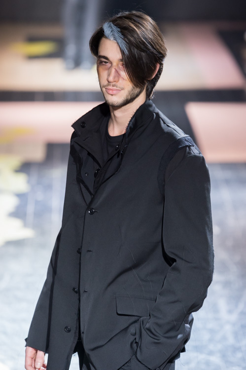 ヨウジヤマモト(Yohji Yamamoto) 2015-16年秋冬メンズ ヨウジヤマモト(Yohji Yamamoto) 2015-16年秋冬メンズ