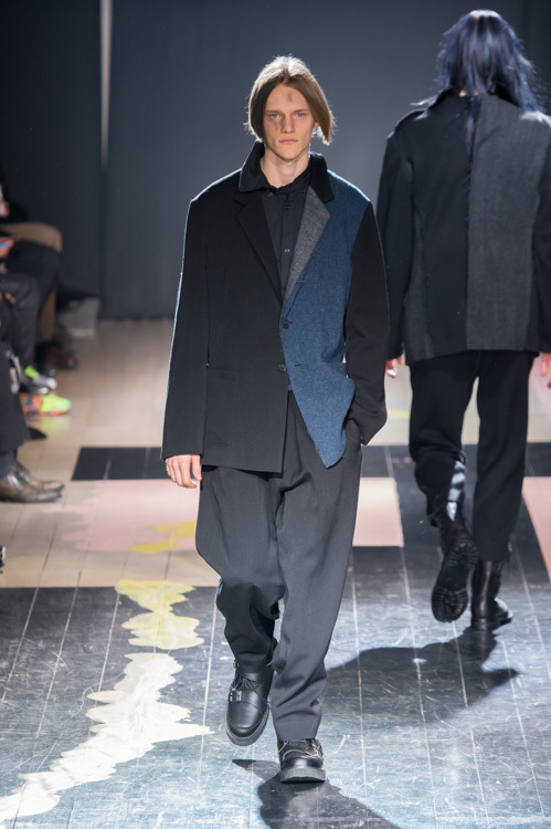 ヨウジヤマモト(Yohji Yamamoto) 2015-16年秋冬メンズコレクション シルエット - 写真19