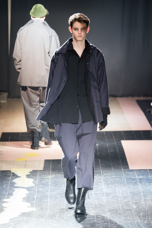 ヨウジヤマモト(Yohji Yamamoto) 2015-16年秋冬メンズコレクション シルエット - 写真22