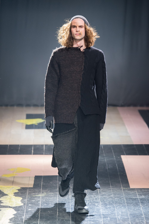 ヨウジヤマモト(Yohji Yamamoto) 2015-16年秋冬メンズコレクション シルエット - 写真26