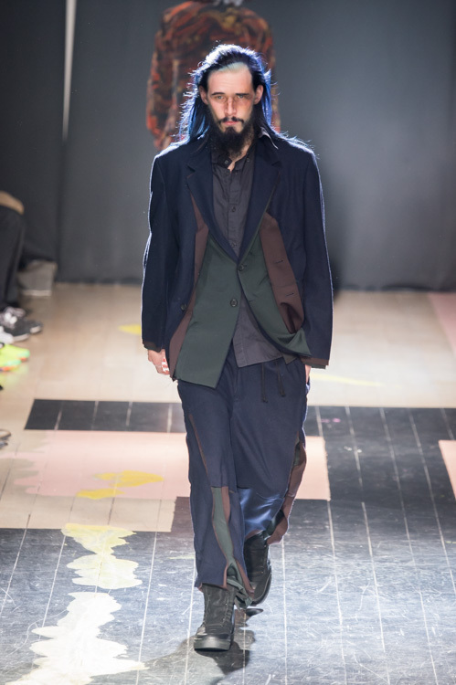 ヨウジヤマモト(Yohji Yamamoto) 2015-16年秋冬メンズコレクション  - 写真73