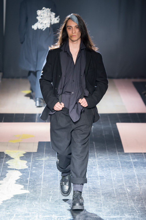 ヨウジヤマモト(Yohji Yamamoto) 2015-16年秋冬メンズコレクション シルエット - 写真38