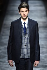 ディオール オム 2015-16年冬コレクション - 昼下がりのドレスアップ＆ダウン｜写真56