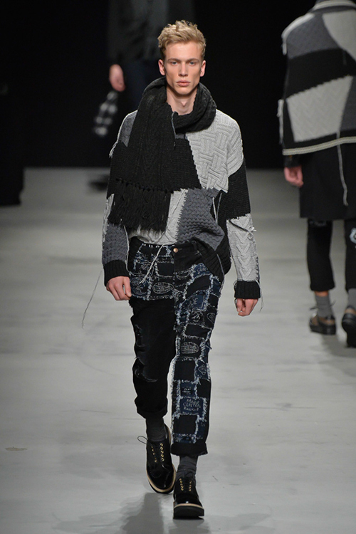 ミハラ ヤスヒロ 2015-16年秋冬<span>コレクション</span> - 写真73