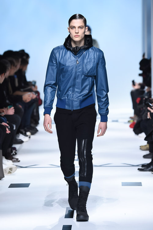 Y-3 2015-16年秋冬コレクション - 青い空に憧れて | 写真