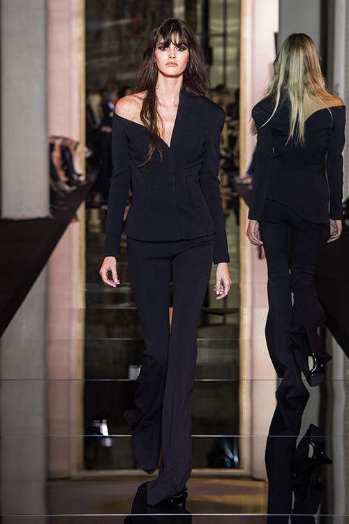 アトリエ ヴェルサーチェ オートクチュール(Atelier Versace Haute Couture) 2015年春夏ウィメンズコレクション  - 写真2