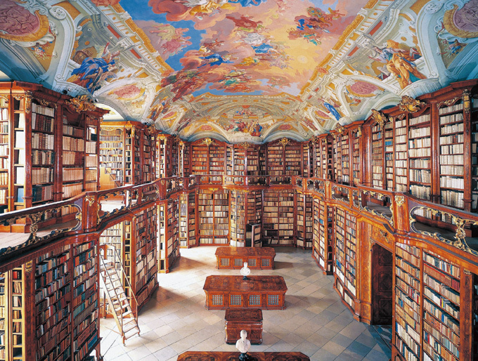 書籍『世界の美しい図書館』- 紀元前の遺跡から、最新鋭の名建築まで100館を紹介  | 写真