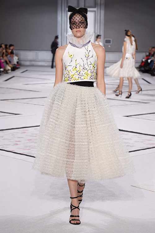 ジャンバティスタ ヴァリ オートクチュール(GiAMBATTiSTA VALLi Haute Couture) 2015年春夏ウィメンズコレクション  - 写真21