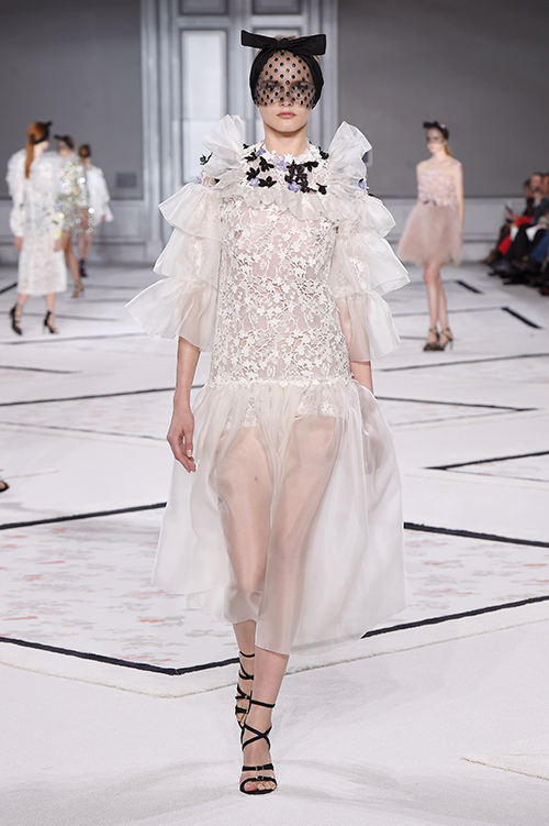 ジャンバティスタ ヴァリ オートクチュール(GiAMBATTiSTA VALLi Haute Couture) 2015年春夏ウィメンズコレクション  - 写真28