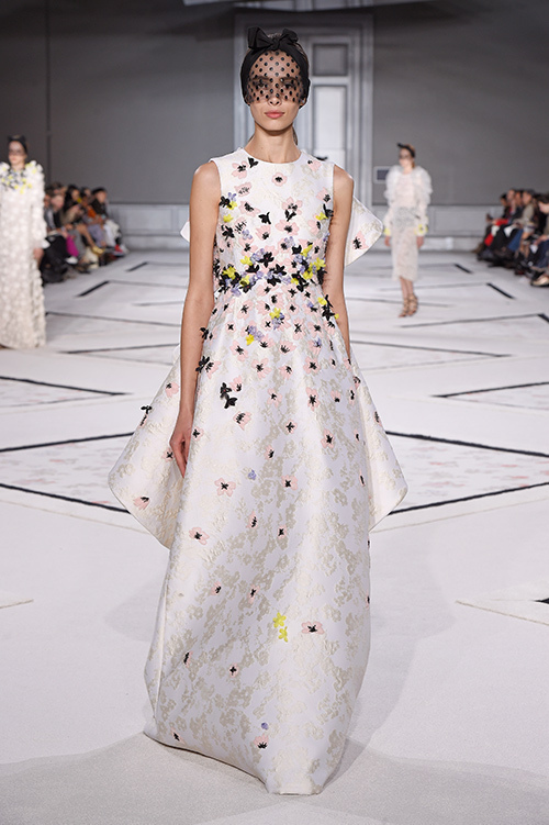 ジャンバティスタ ヴァリ オートクチュール(GiAMBATTiSTA VALLi Haute Couture) 2015年春夏ウィメンズコレクション  - 写真30