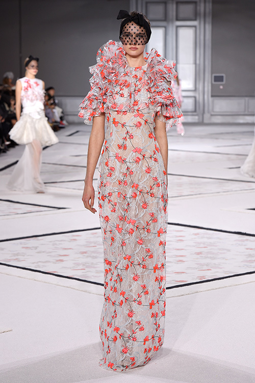 ジャンバティスタ ヴァリ オートクチュール(GiAMBATTiSTA VALLi Haute Couture) 2015年春夏ウィメンズコレクション  - 写真36