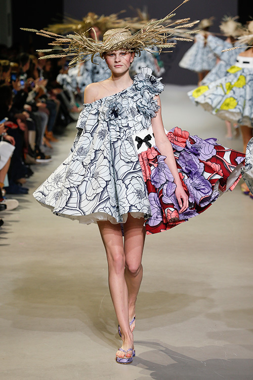 ヴィクター＆ロルフ オートクチュール(VIKTOR & ROLF Haute Couture) 2015年春夏ウィメンズコレクション  - 写真5