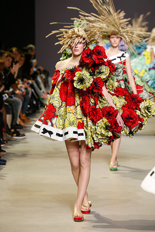 ヴィクター＆ロルフ オートクチュール(VIKTOR & ROLF Haute Couture) 2015年春夏ウィメンズコレクション  - 写真11