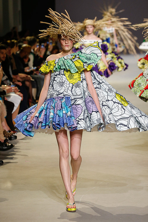 ヴィクター＆ロルフ オートクチュール(VIKTOR & ROLF Haute Couture) 2015年春夏ウィメンズコレクション  - 写真14