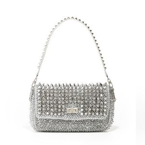 アンテプリマから、スタッズ付きロックテイストなワイヤーバッグ発売｜写真4