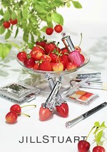 ジルスチュアート ビューティの2015年夏コスメ - 苺型ルージュやフルーツカラーのネイル｜写真11