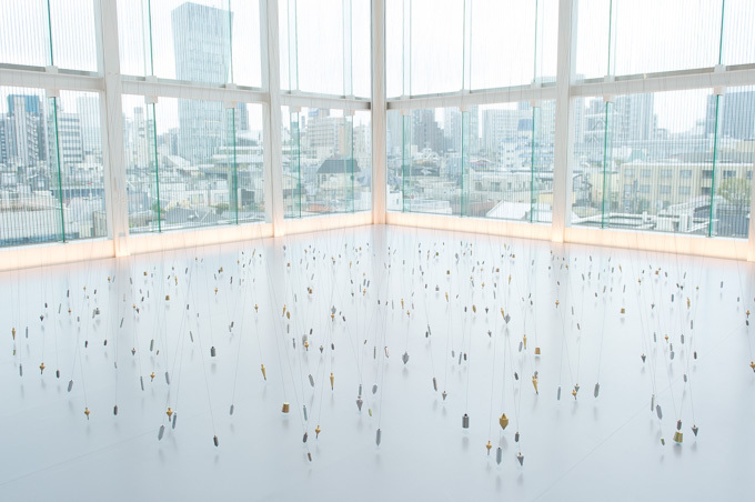 エスパス ルイ・ヴィトン 東京で、“糸”を使った8人のグループ展 - 世界3都市で開催 | 写真
