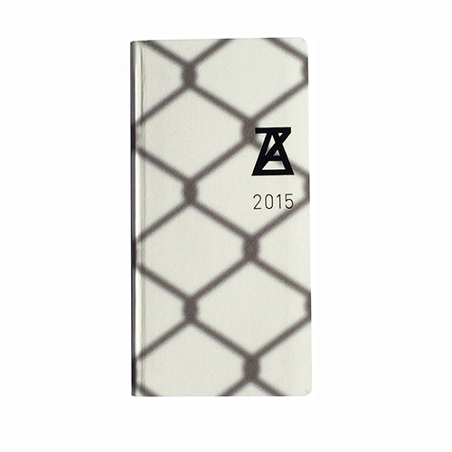 アンリアレイジ ほぼ日手帳 影 を映し出したスケジュール帳が渋谷パルコで限定発売 ファッションプレス アンリアレイジ ほぼ日手帳 影 を映し出したスケジュール帳が渋谷パルコで限定発売 ファッションプレス