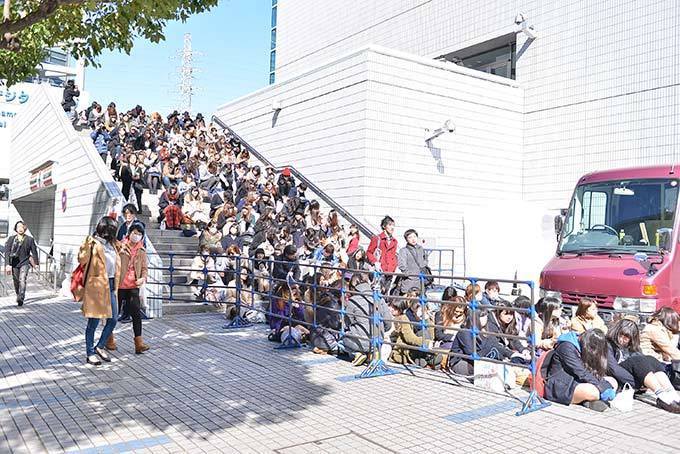東京ランウェイ 2015SS開幕！ 資生堂のメイクやヘアアレンジ体験できるブース｜写真3
