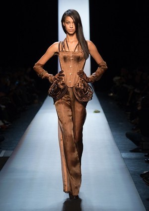 ジャンポール・ゴルチエ オートクチュール(JEAN PAUL GAULTIER Haute Couture) 2015年春夏ウィメンズコレクション  - 写真56