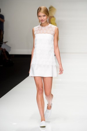 ジャスパーコンラン(Jasper Conran)、2011年春夏コレクション｜写真17