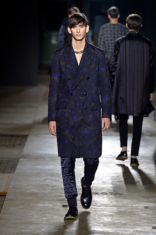 ドリス ヴァン ノッテン(DRIES VAN NOTEN) 2015-16年秋冬メンズコレクション  - 写真21