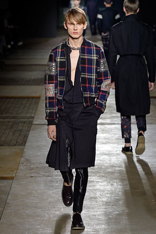 ドリス ヴァン ノッテン(DRIES VAN NOTEN) 2015-16年秋冬メンズコレクション  - 写真44