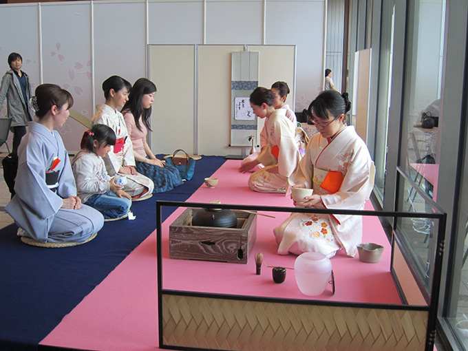 東京・日本橋で桜フェスティバル開催 - 街中がお花見スポットに｜写真14