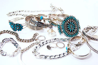 サトミ カワキタ