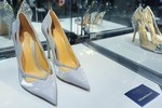 シンデレラの“ガラスの靴”をデザイン！ジミー・チュウほか8ブランドの特別なシューズコレクション｜写真14