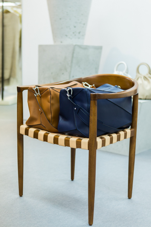 ロエベ(LOEWE) パズル バッグ｜写真44
