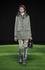 マーク BY マーク ジェイコブス 2015-16年秋冬コレクション - 革命を先導する強い女性｜写真9