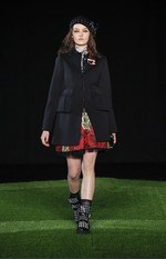 マーク BY マーク ジェイコブス 2015-16年秋冬コレクション - 革命を先導する強い女性｜写真36