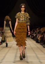 バーバリー プローサム 2015-16年秋冬コレクション - 美しいキルトに魅せられた英国ボヘミアン｜写真39